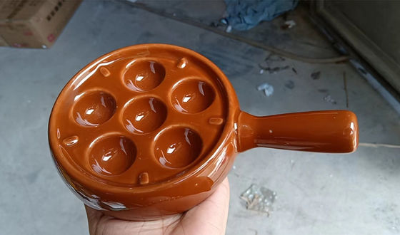 6 khe cắm Quanh Ceramic Escargot đĩa với tay cầm tùy chỉnh màu sắc