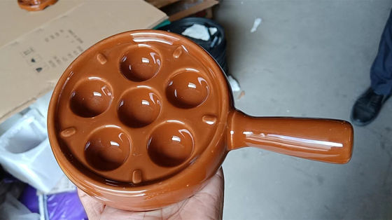 6 khe cắm Quanh Ceramic Escargot đĩa với tay cầm tùy chỉnh màu sắc