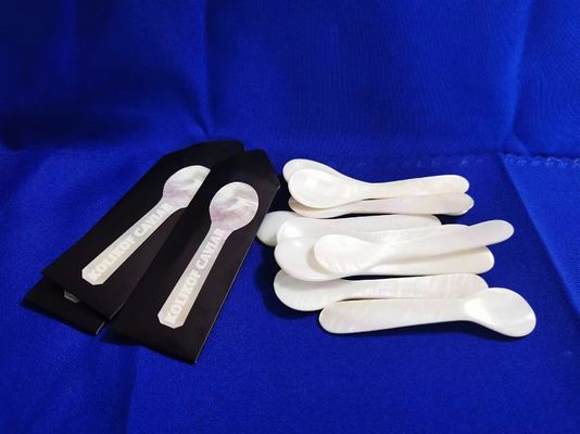 Màu trắng màu tự nhiên mẹ của ngọc trai cá sên muỗng 3.5 inch Và 4.7 có sẵn MOP muỗng trong tay áo giấy
