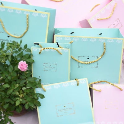 Túi giấy trang trí thanh lịch, giấy phủ UV