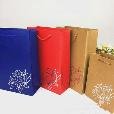 Eco Friendly Kraft giấy mua sắm túi Logo in cho cửa hàng / siêu thị