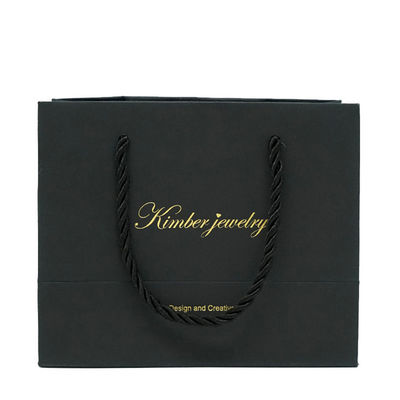 Black Custom Printed Retail Bags Vật liệu tái chế với logo tấm vàng